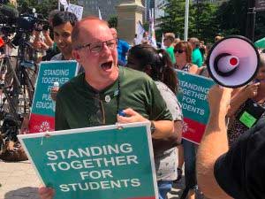 sex-ed-protest-3
