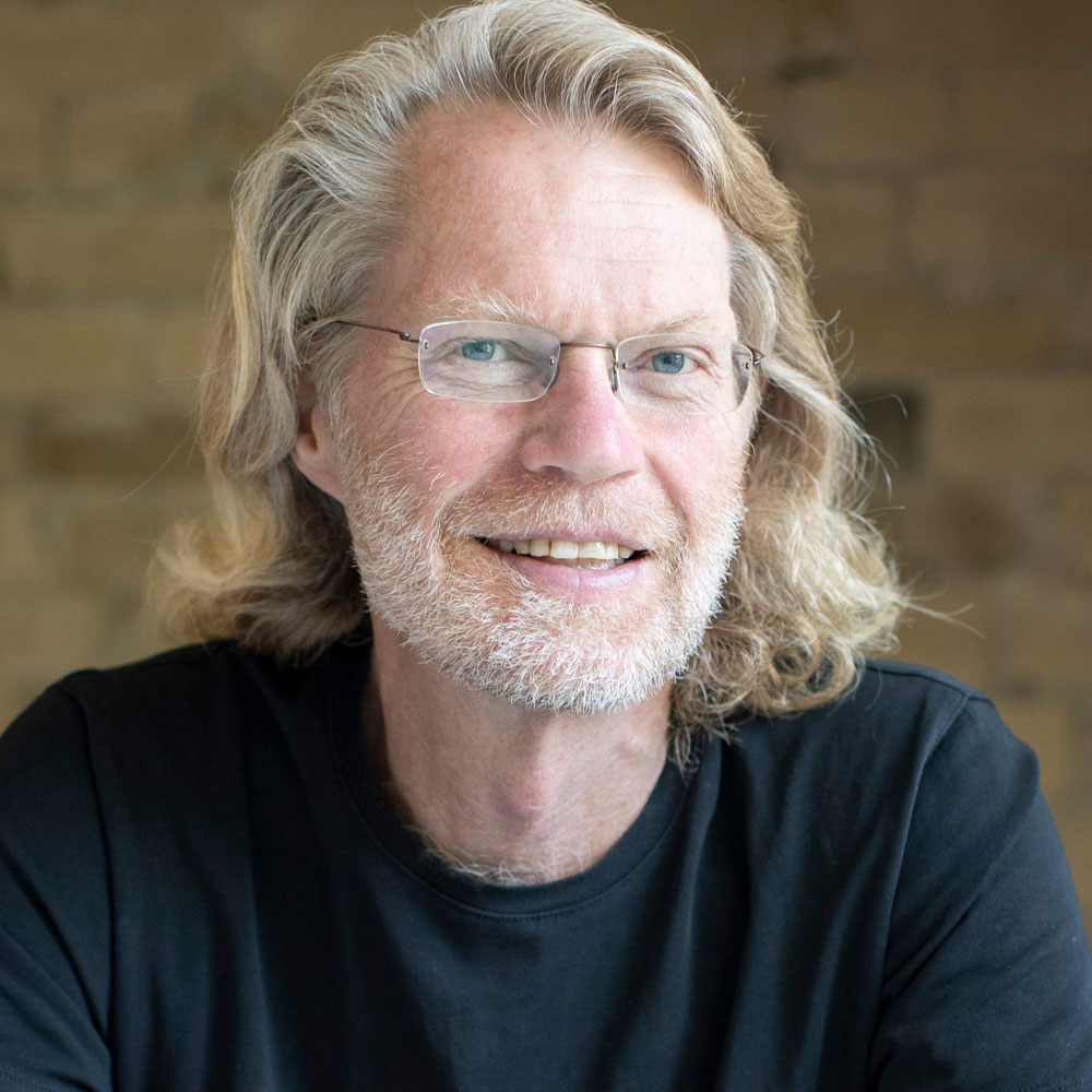 Michael MacMillan